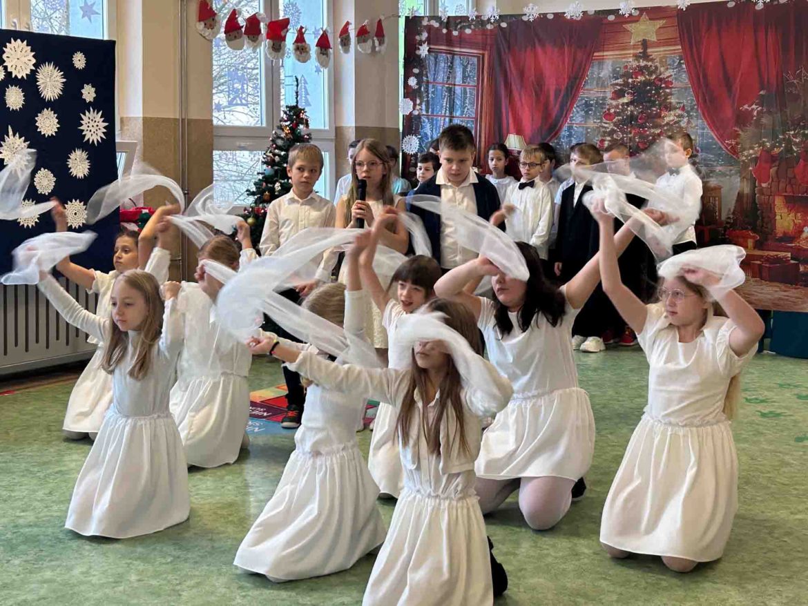 Świąteczny występ klasy 3b