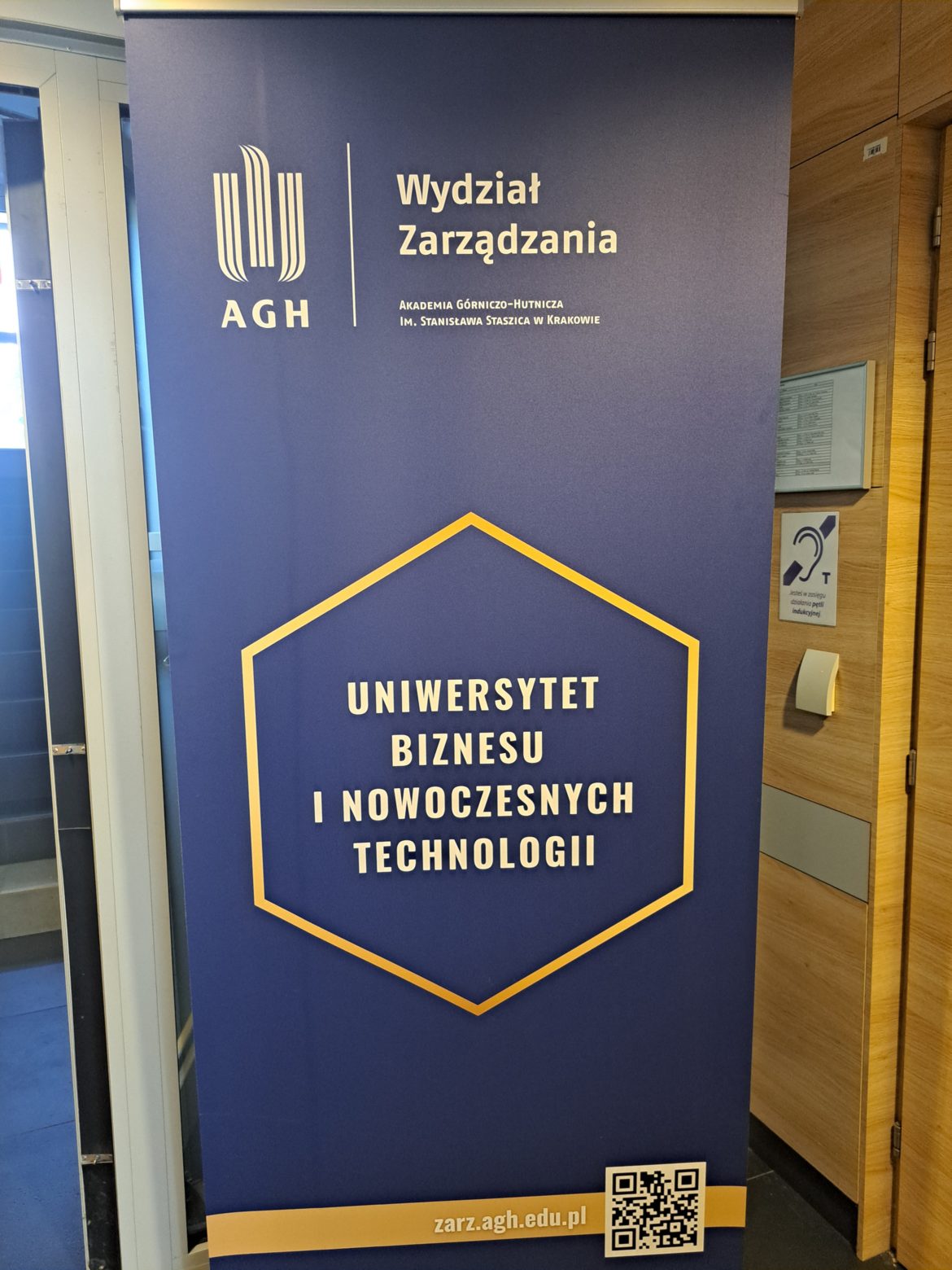 Wolontariusze naszej szkoły na Kongresie Młodych Vistula Model United Nations 2026